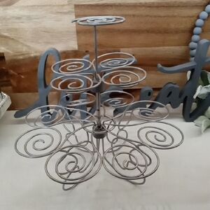 Cute Treat Stand. Fits 12 Individual Treats